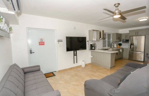 Monte Grande Resort | EcoMar Rentals #2: Tropical Nature, Beach & Pool