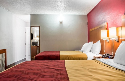 Brockport Hotel | Econo Lodge Brockport