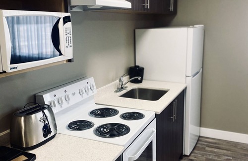 Prince George Hotel | Econo Lodge