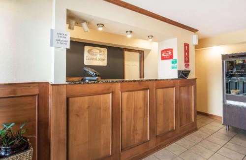 Cloverdale Cabin | Econo Lodge Cloverdale