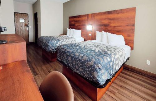 Fargo Cabin | Econo Lodge Fargo - West Acres