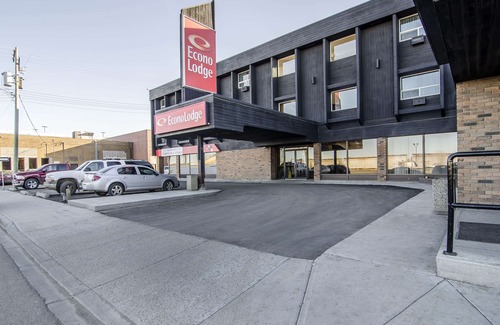 Lloydminster Hotel | Econo Lodge Lloydminster