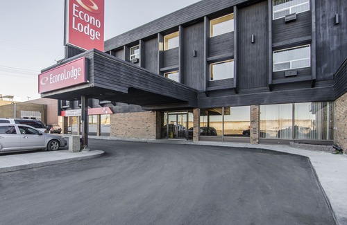 Lloydminster Hotel | Econo Lodge Lloydminster