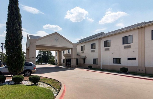 Weatherford Hotel | Econo Lodge Weatherford