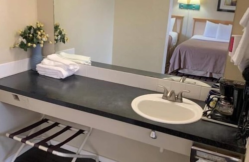 Reedsport Hotel | Economy Inn Reedsport