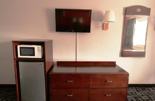 Hardeeville Hotel | Economy Inn