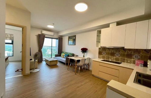 Van Giang Apartment | Ecopark - Homestay giá rẻ view hồ