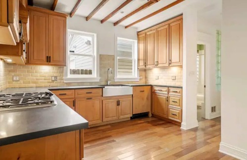 Roscoe Village House | Eddy House, Roscoe Village Haven