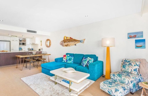 Coolangatta Apartment | Eden Apartments Unit 501 - Luxury 2 bedroom apartment close to the beach