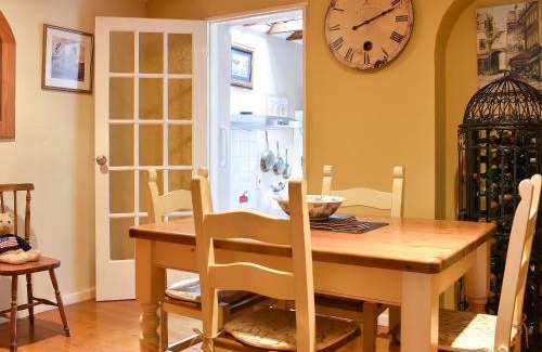 Cerne Abbas House | Eden Cottage