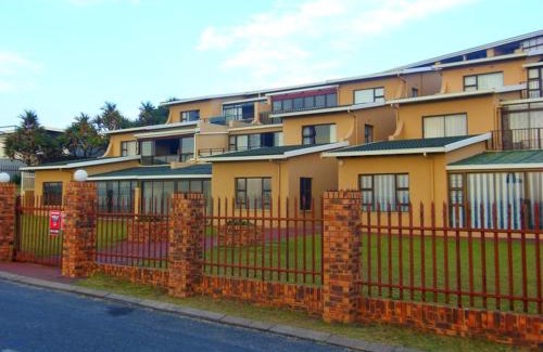 Shelly Beach Apartment | Eden Dunes 69