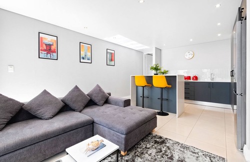 Big Bay Apartment | Eden on the Bay 190 - One Bedroom Apartment, Sleeps 2