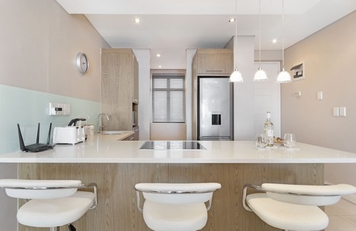 Big Bay Apartment | Eden On The Bay 256 - Two Bedroom Apartment, Sleeps 4