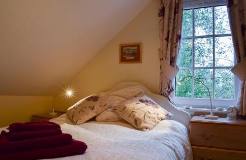 Cupar House | Edenwoodend Cottage