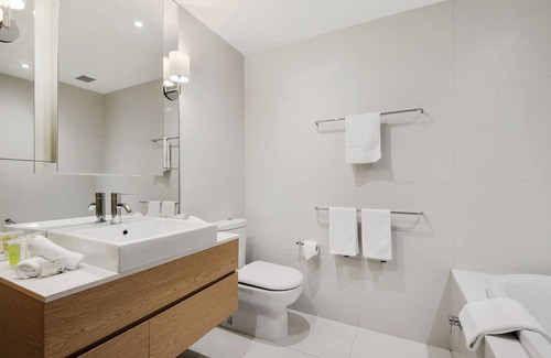 Geelong Apartment | Edgewater 108