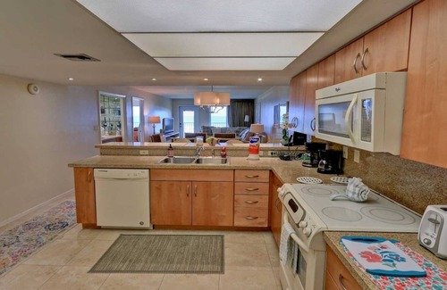 South Padre Island Condo | Edgewater 507 by RedAwning