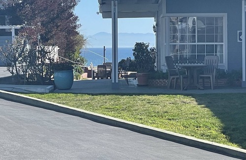 Westside Santa Cruz Hotel | Edgewater Beach inn and suites