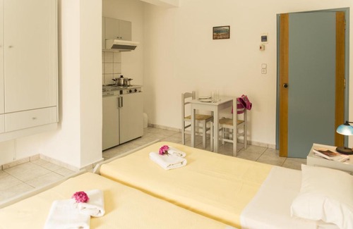 Kissamos Apartment | Edgewater Studios