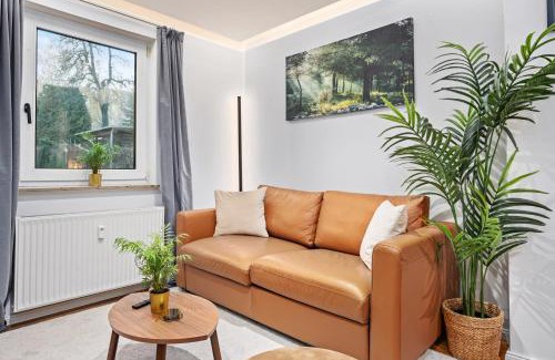 Schloßchemnitz Apartment | EDLER WOHNRAUM Noble Stadtoase mit Boxspringbett, Kaffeevollautomat, Lift & Parkplatz