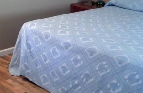 Au Gres Hotel | Edmond's Au Gres Inn