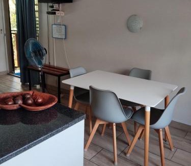 Hartbeespoort Apartment | Edwil's Place