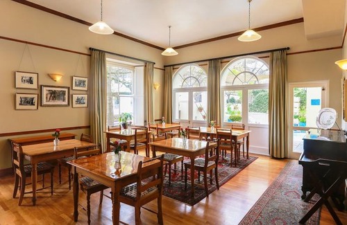 Stellenbosch Central Hotel | Eendracht Hotel