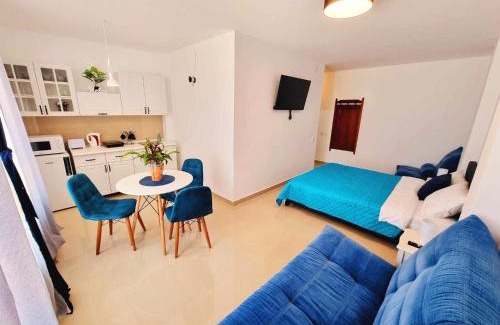Tuzla Apartment | EFO Studios near the Beach