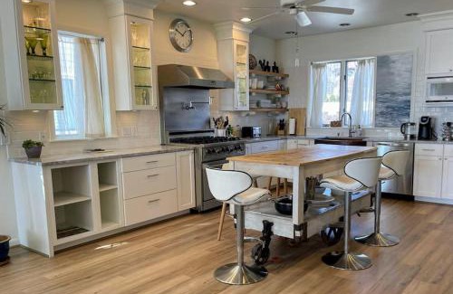 Swampscott House | Egg Rock House - 4BR, 4.5BA - Modern Oceanfront