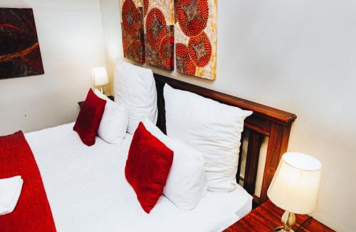Bloemfontein Cabin | Ehrlichpark Lodge self catering and spa