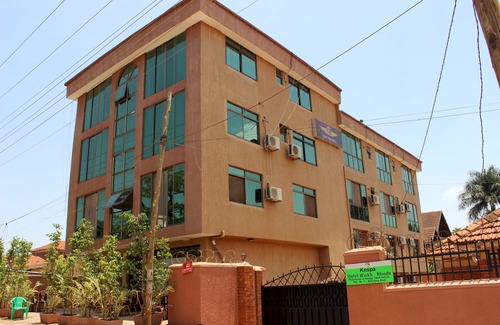 Ntinda Hotel | Eight Winx Hotel