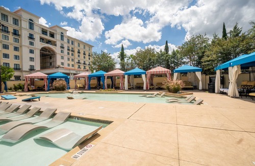 Wetmore Condo | Eilan Hotel & Spa - San Antonio - 1 Bedroom Standard King