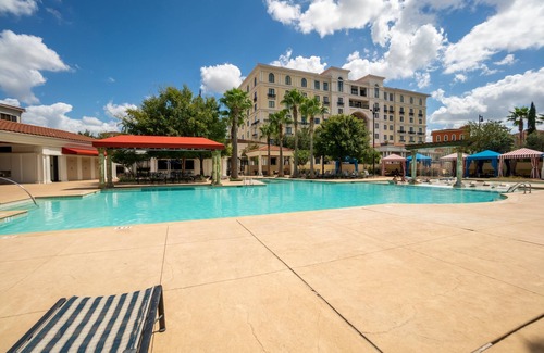Wetmore Condo | Eilan Hotel & Spa - San Antonio - 1 Bedroom Standard King