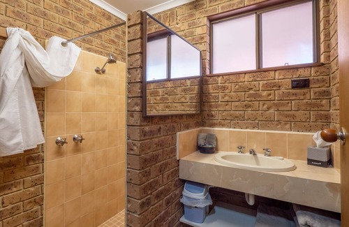 Eildon Hotel | Eildon Parkview Motor Inn. Room 10