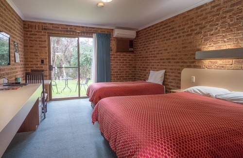 Eildon Hotel | Eildon Parkview Motor Inn. Room 3