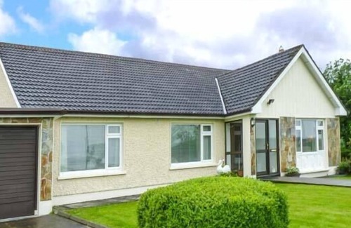 Cloone Cottage | EILEEN'S, pet friendly, with a garden in Aughavas, County Leitrim