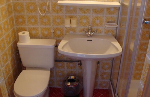 Mutters Hotel | Einbettzimmer - Sporthotel Schieferle