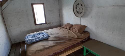 Jerowaru House | Ekas beach floating houuse and resto