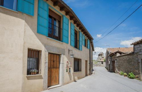 Neila de San Miguel House | El Capricho De Ana