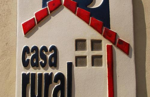 Neila de San Miguel House | El Capricho de Ana