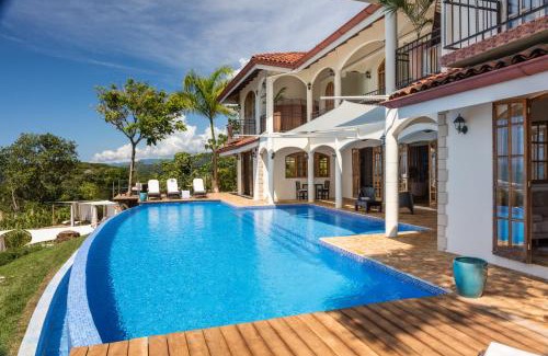 Ciudad Cortes Hotel | El Castillo Luxury Boutique Hotel-