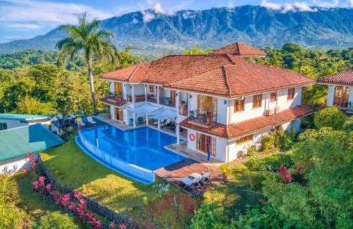 Ciudad Cortes Hotel | El Castillo Luxury Boutique Hotel-