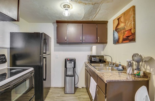 El Centro House | El Centro Retreat Near Local Parks & Golf Courses