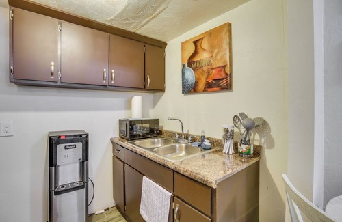 El Centro House | El Centro Retreat Near Local Parks & Golf Courses