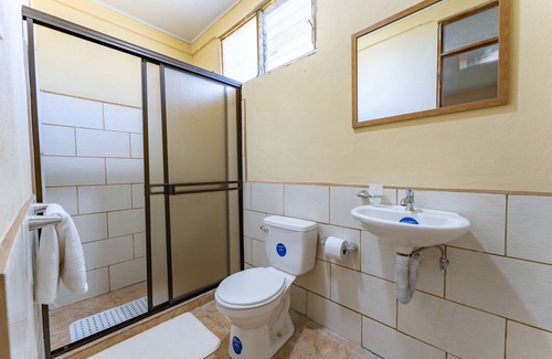 Canas Dulces Bed & Breakfast | El Cocobolo Food&Rest Room 3 B&B Wifi A/C Pkg