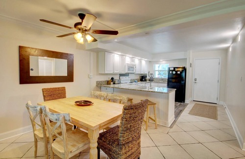 Fort Walton Beach Condo | El Matador 317 - FREE TICKETS! Your stay includes free tickets to many area attractions!