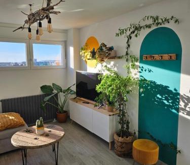 Barrio de Jesus Apartment | El Mirador del Pilar - Parking y vistas a la basílica