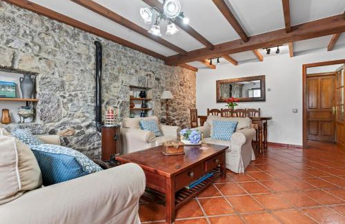 Puente Nuevo House | El Molin De Frieras
