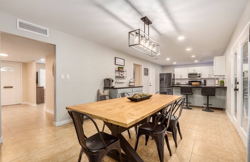 Mesa House | El Moro Resort ★ Heated Pool Included-Arizona Room-Golf-Foosball-Ping Pong★