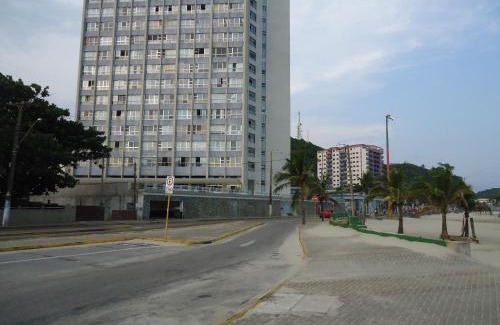 Itanhaem House | El Shaday