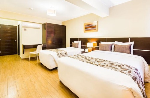 Leuro Hotel | El Tambo 2